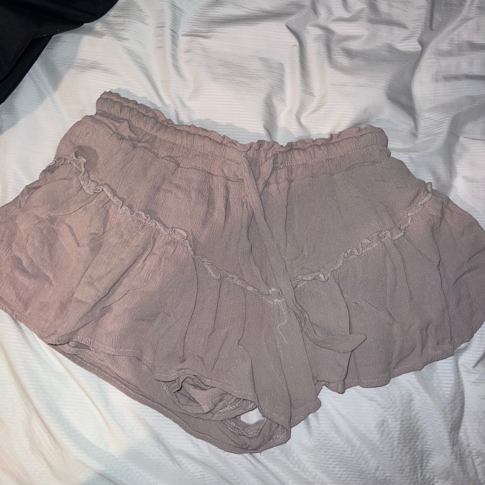 Womens Medium, Skirt shorts. Worn once